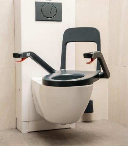 Bano Turnable Toilet-closeup